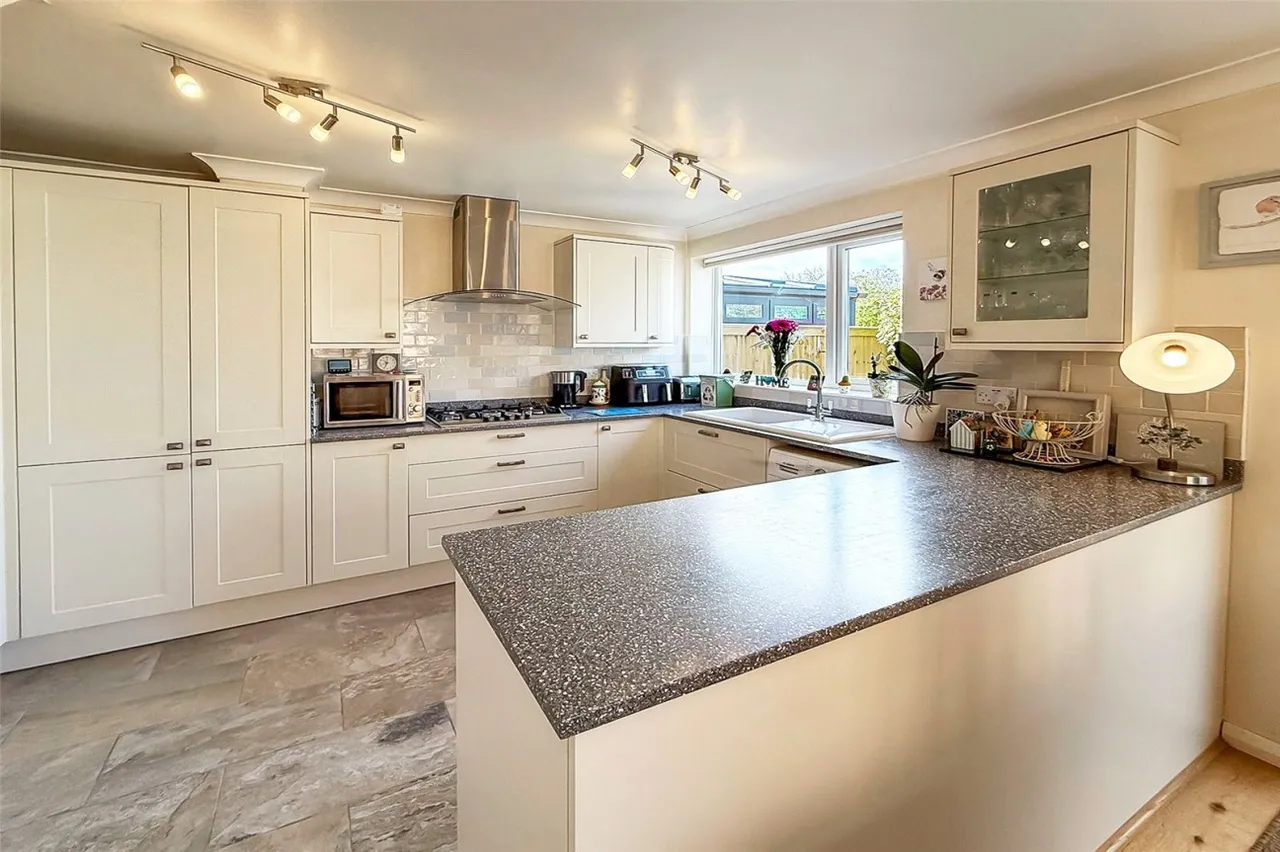 Littlehampton, BN17, photo 5