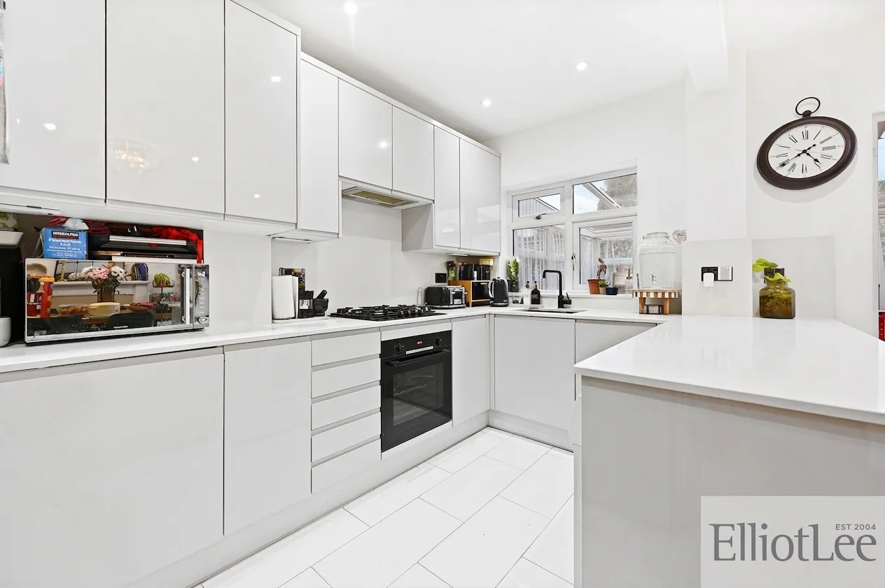 Clitheroe Avenue, Harrow, HA2, photo 4