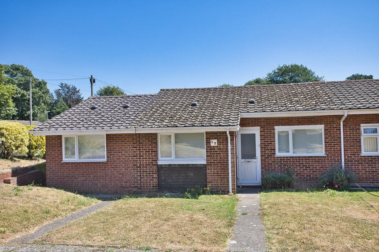 3 bed house for sale, Menzies Avenue, Walmer, CT14