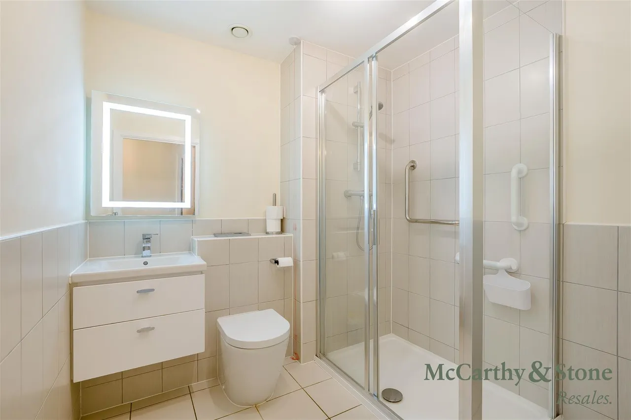 Hospital Road, Moreton-In-Marsh, GL56, photo 7