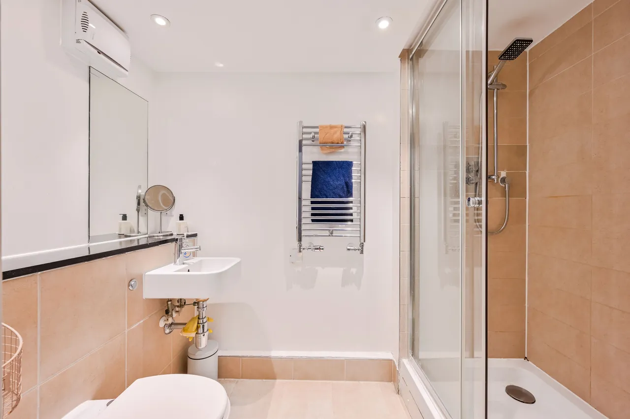 Flat 94 Building 22, Cadogan Road, photo 10