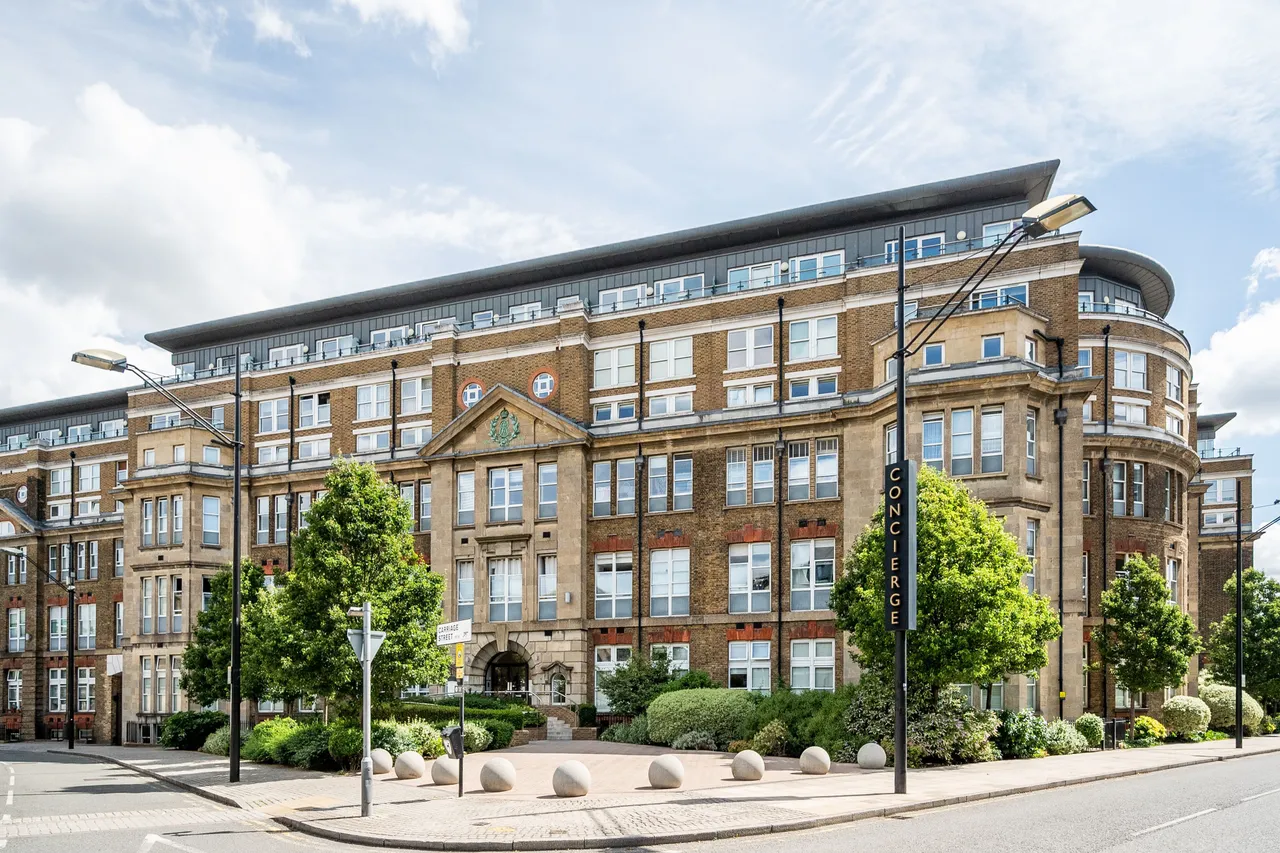 Flat 94 Building 22, Cadogan Road, photo 11