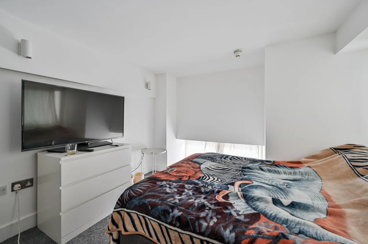 Flat 94 Building 22, Cadogan Road, photo 5