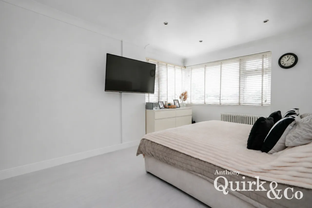 Furtherwick Road, Canvey Island, SS8, photo 8