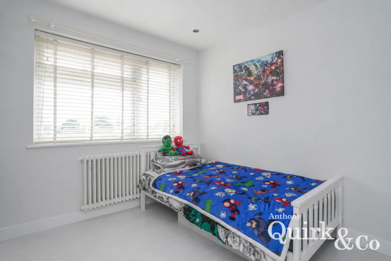 Furtherwick Road, Canvey Island, SS8, photo 11