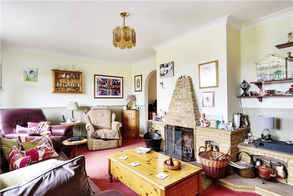 Leys Road, Pattishall, Northamptonshire, NN12 8JY, photo 3