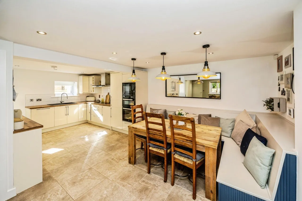 Bracken Road, Brighouse, HD6, photo 4