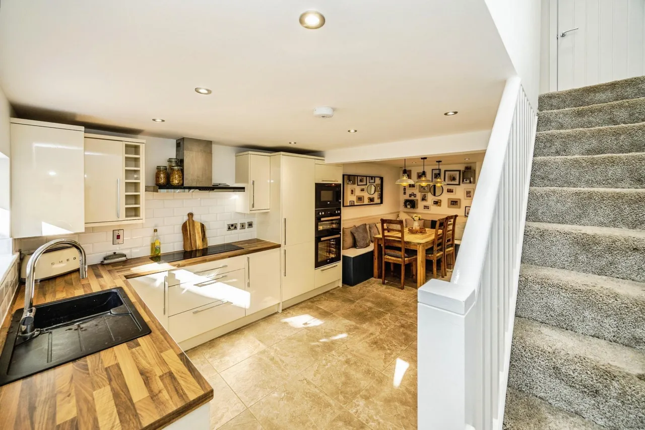 Bracken Road, Brighouse, HD6, photo 26