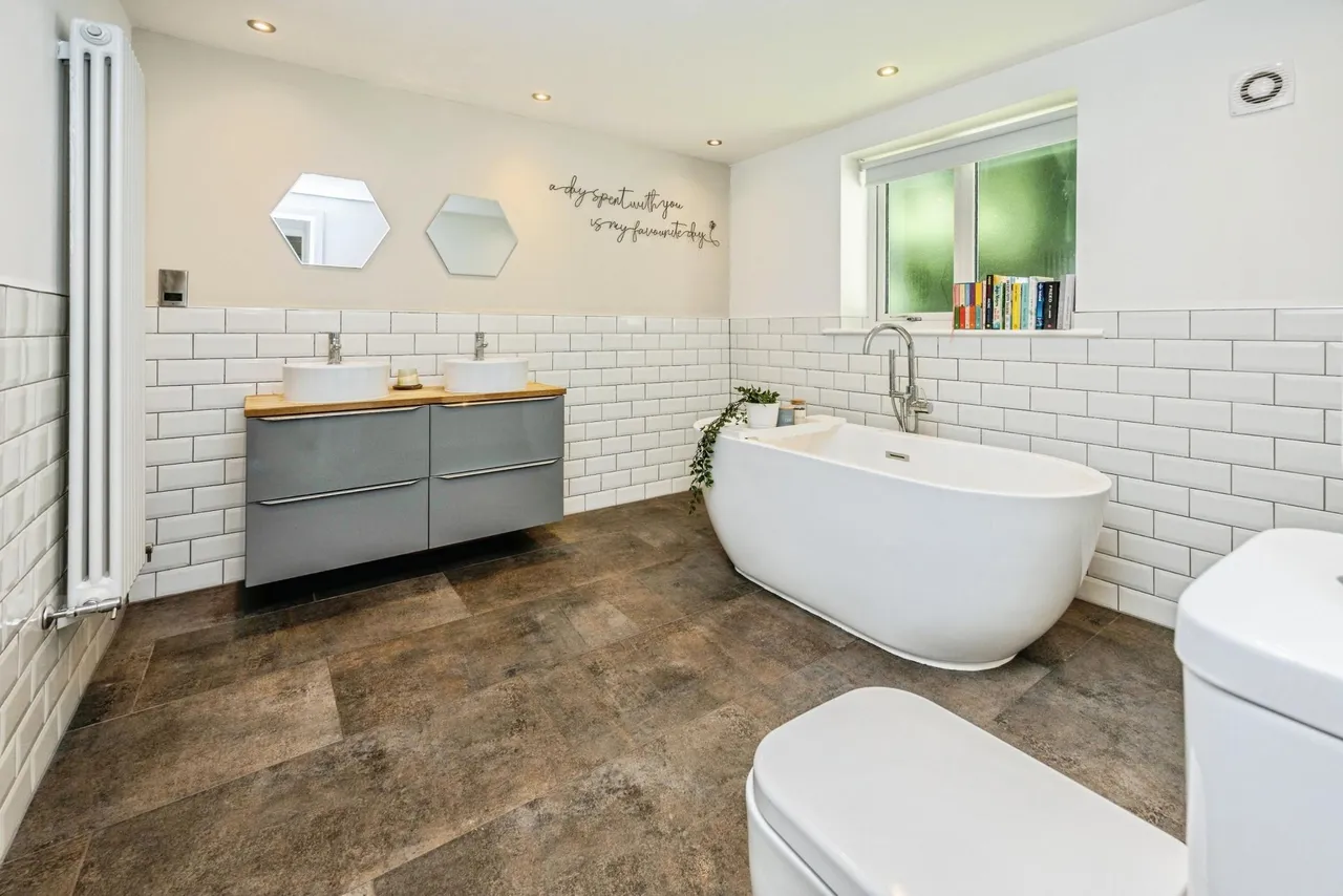 Bracken Road, Brighouse, HD6, photo 34