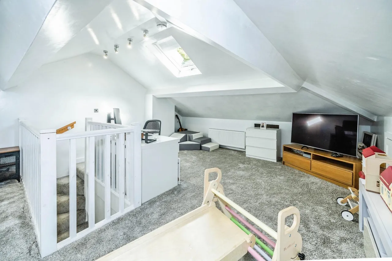 Bracken Road, Brighouse, HD6, photo 6