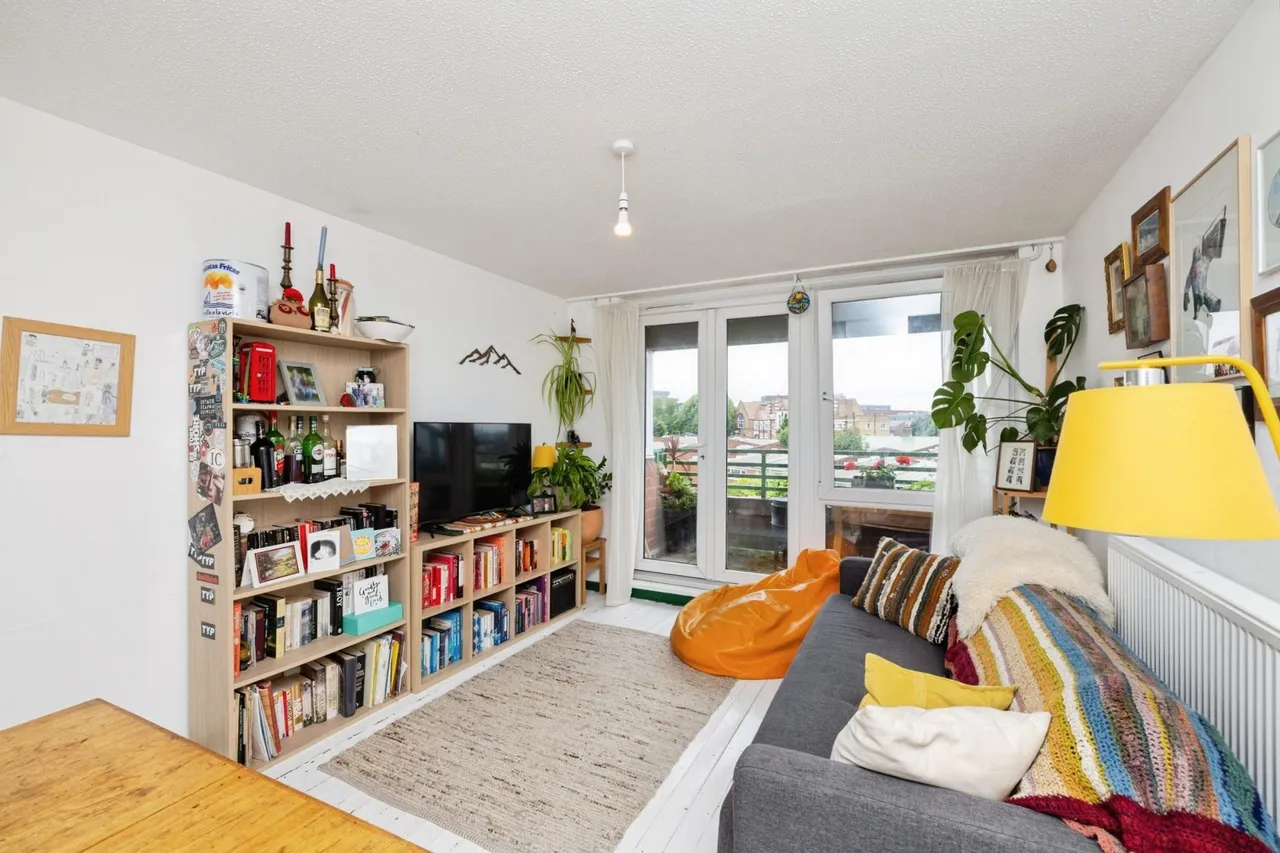 Cossall Walk, London, SE15, photo 17