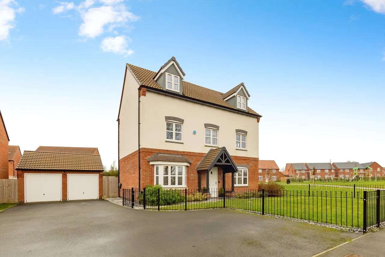 5 bed house for sale — Pates Close, Linby