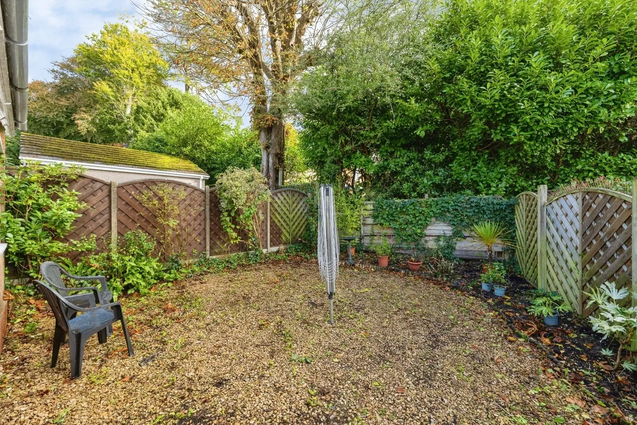 Beaconsfield Way, Swansea, SA2, photo 21