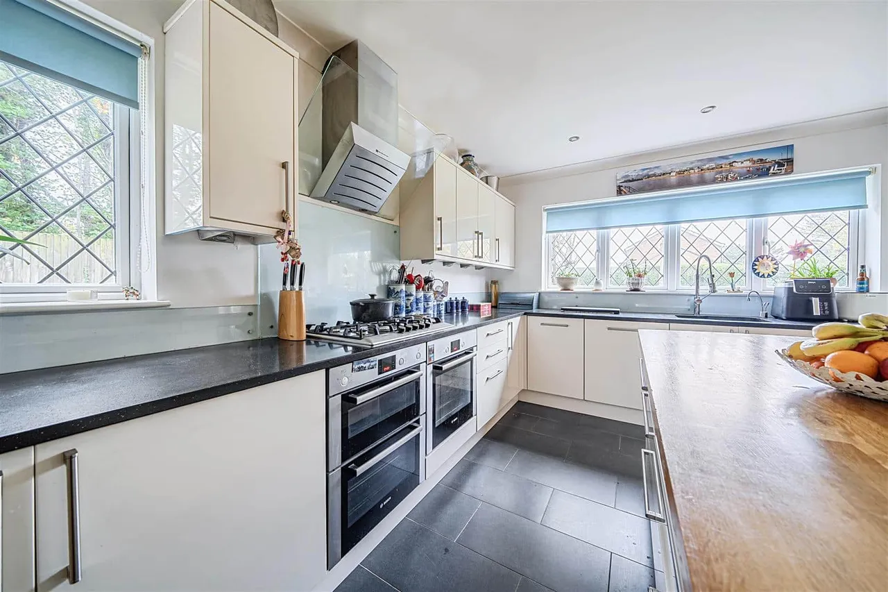 Newmans Close, Broadstairs, Kent, CT10 3PL, photo 5