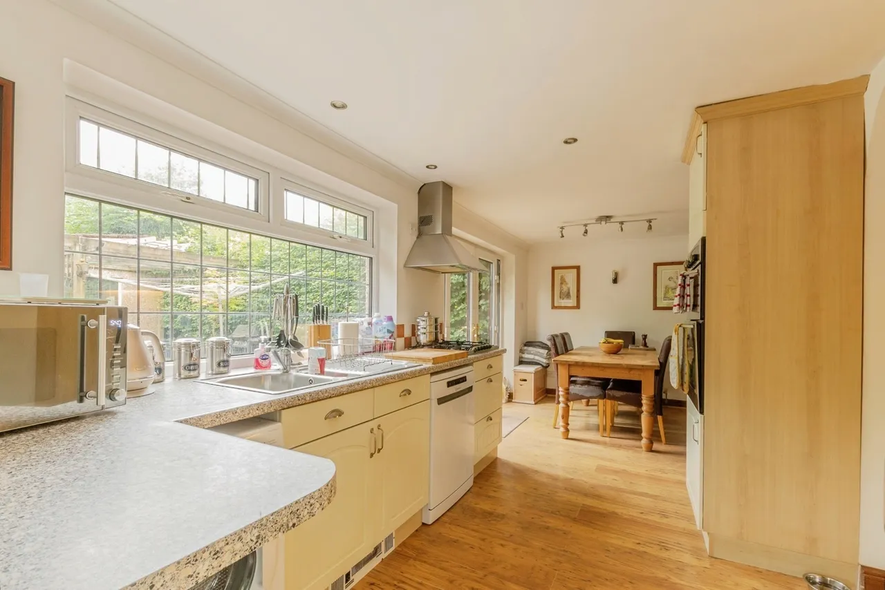 Pleckgate Road, Blackburn, Lancashire, BB1, photo 7