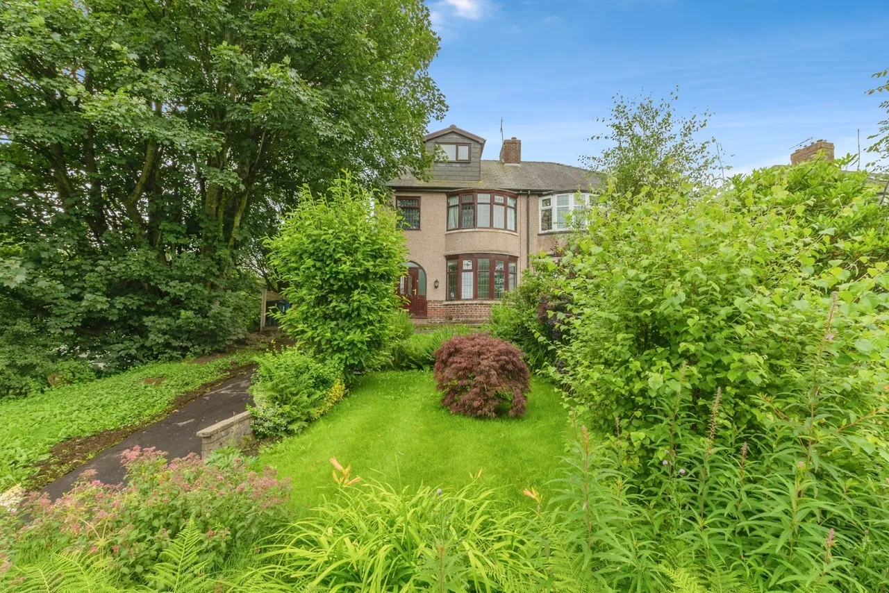 4 bed house for sale — Pleckgate Road, Blackburn, Lancashire, BB1