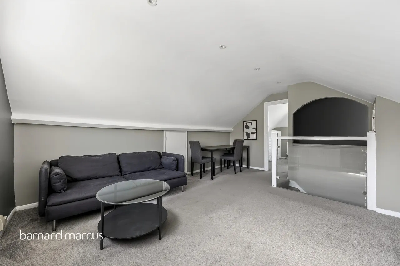 Dornton Road, South Croydon, CR2, photo 3