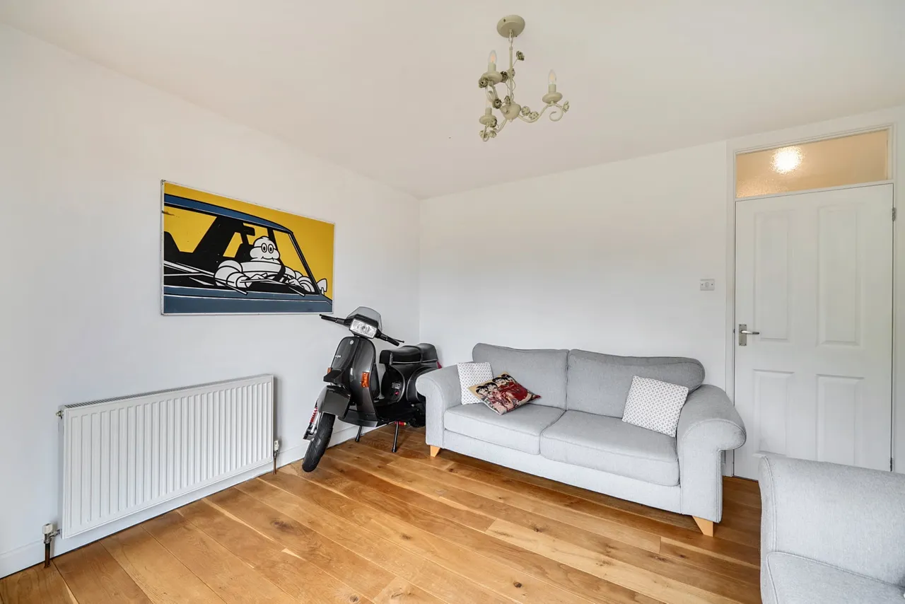 Broadparks Close, Exeter, EX4, photo 14