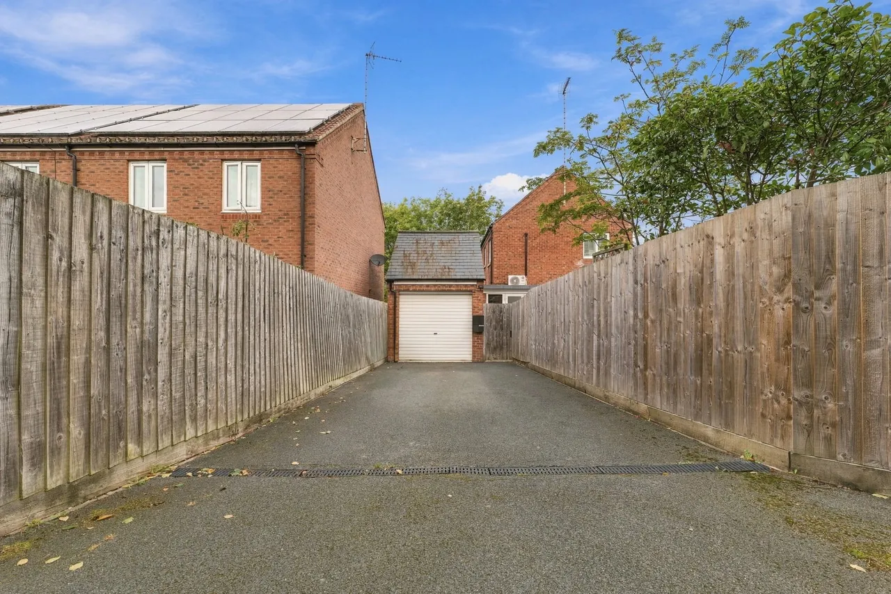 Brook Walk, Southwell, photo 51
