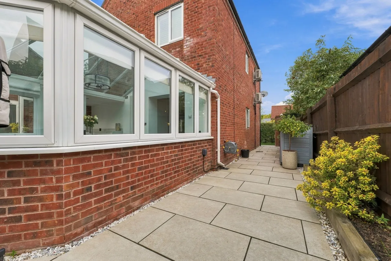 Brook Walk, Southwell, photo 48