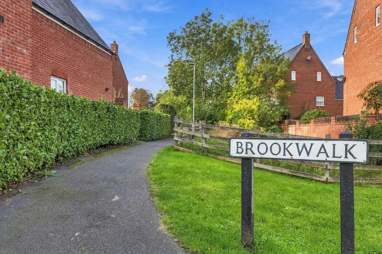 Brook Walk, Southwell, photo 52