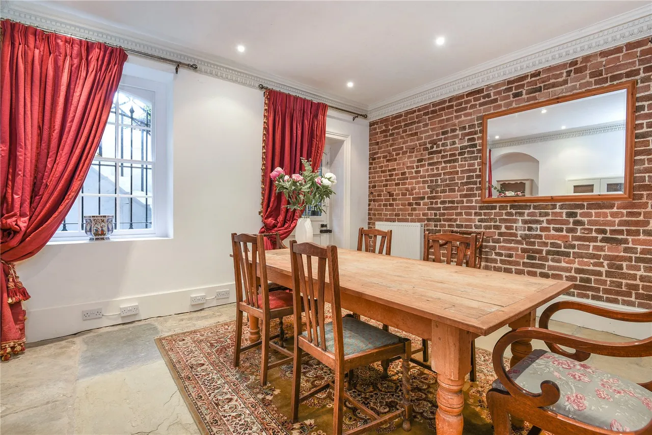 Naval Terrace, Sheerness, ME12, photo 6