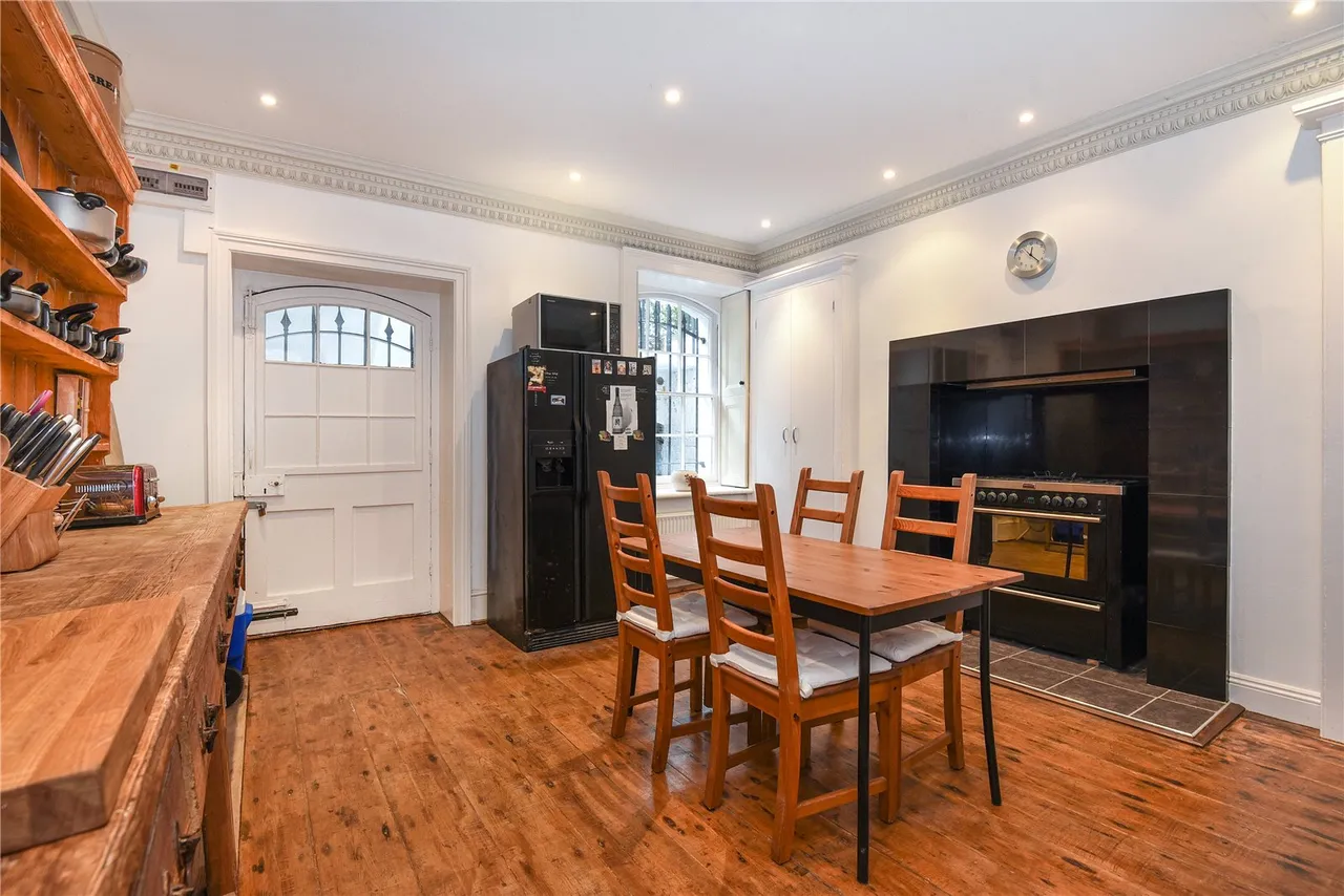Naval Terrace, Sheerness, ME12, photo 7