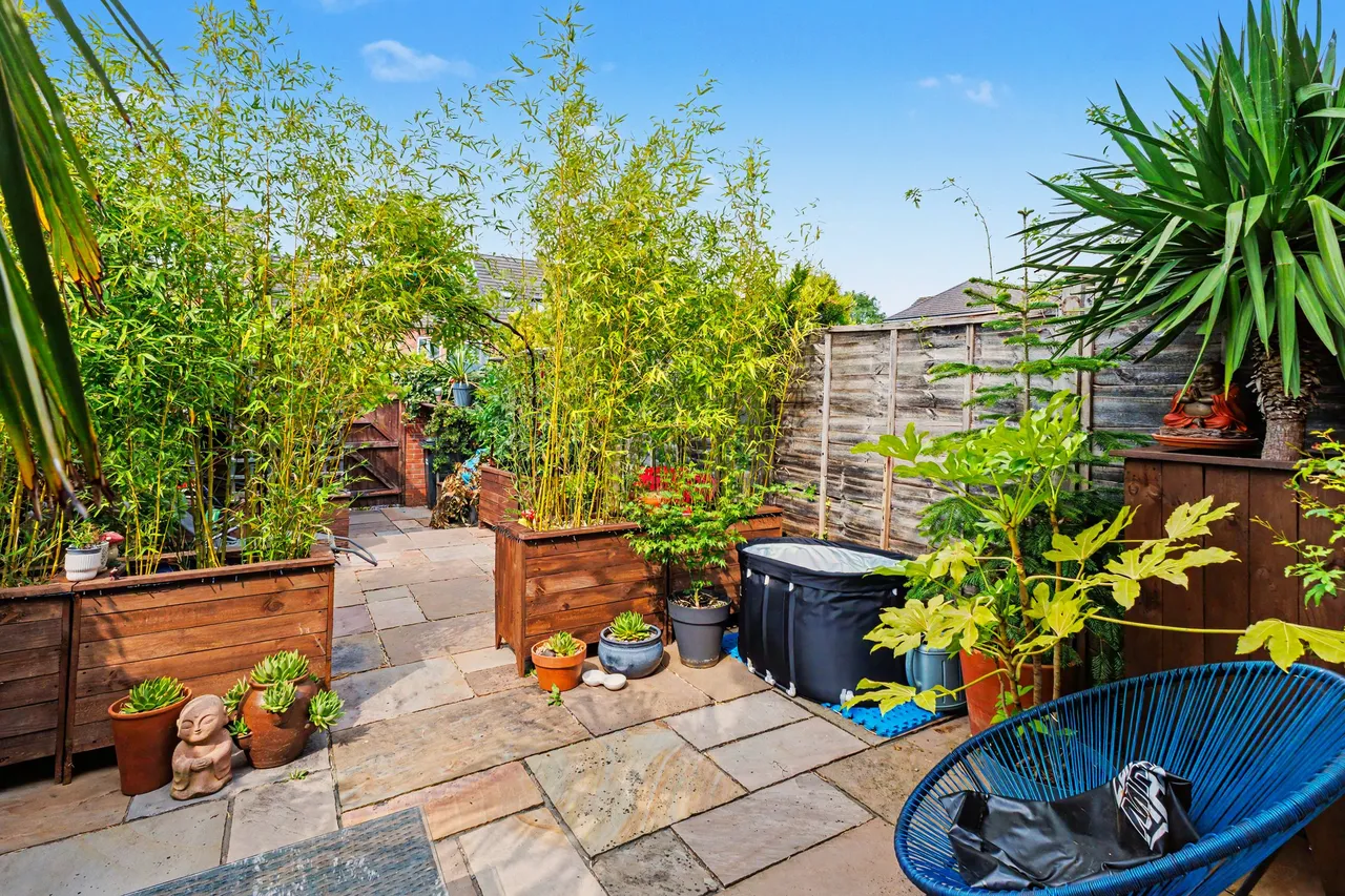 Freesia Close, Evesham, WR11, photo 20