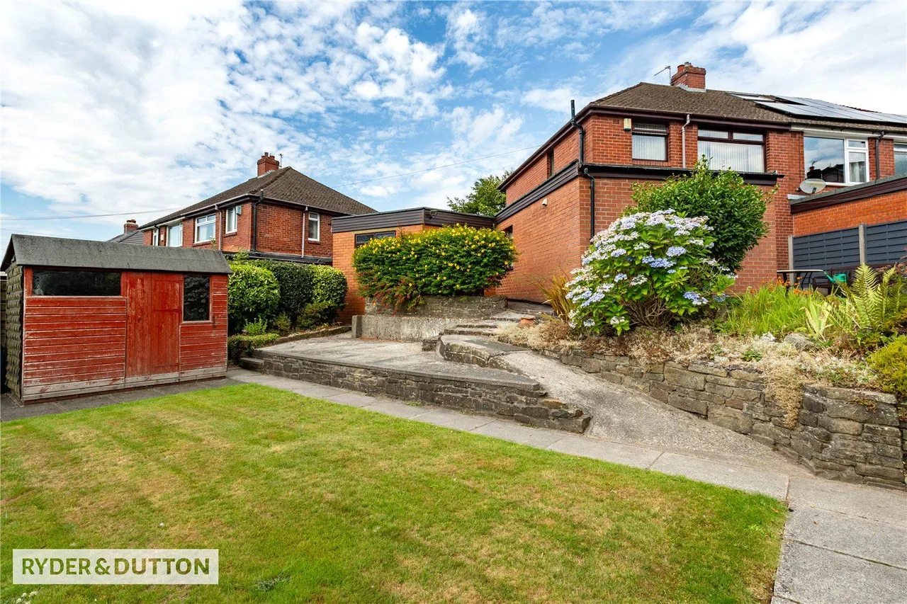 Manor Road, Shaw, OL2, photo 21