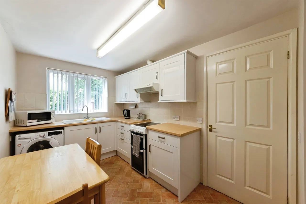 Portershill Drive, Shirley, Solihull, photo 8