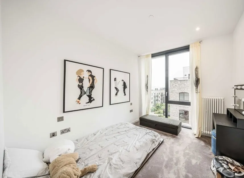 Brent Way, Brentford, TW8, photo 6