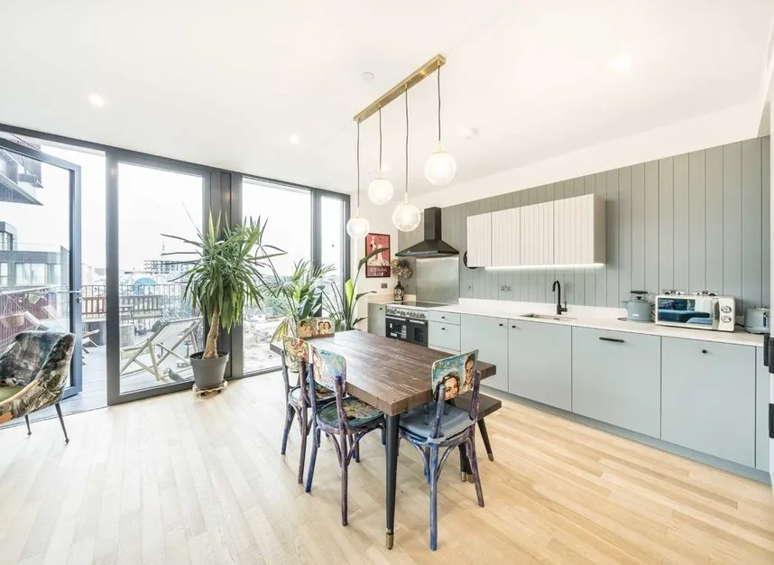 Brent Way, Brentford, TW8, photo 3