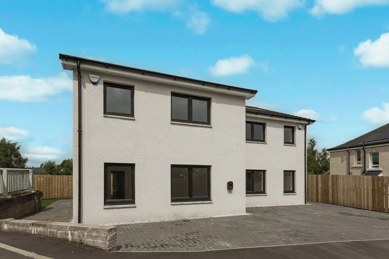 2 bed house for sale — Floorsburn Crescent, Johnstone, Renfrewshire, PA5