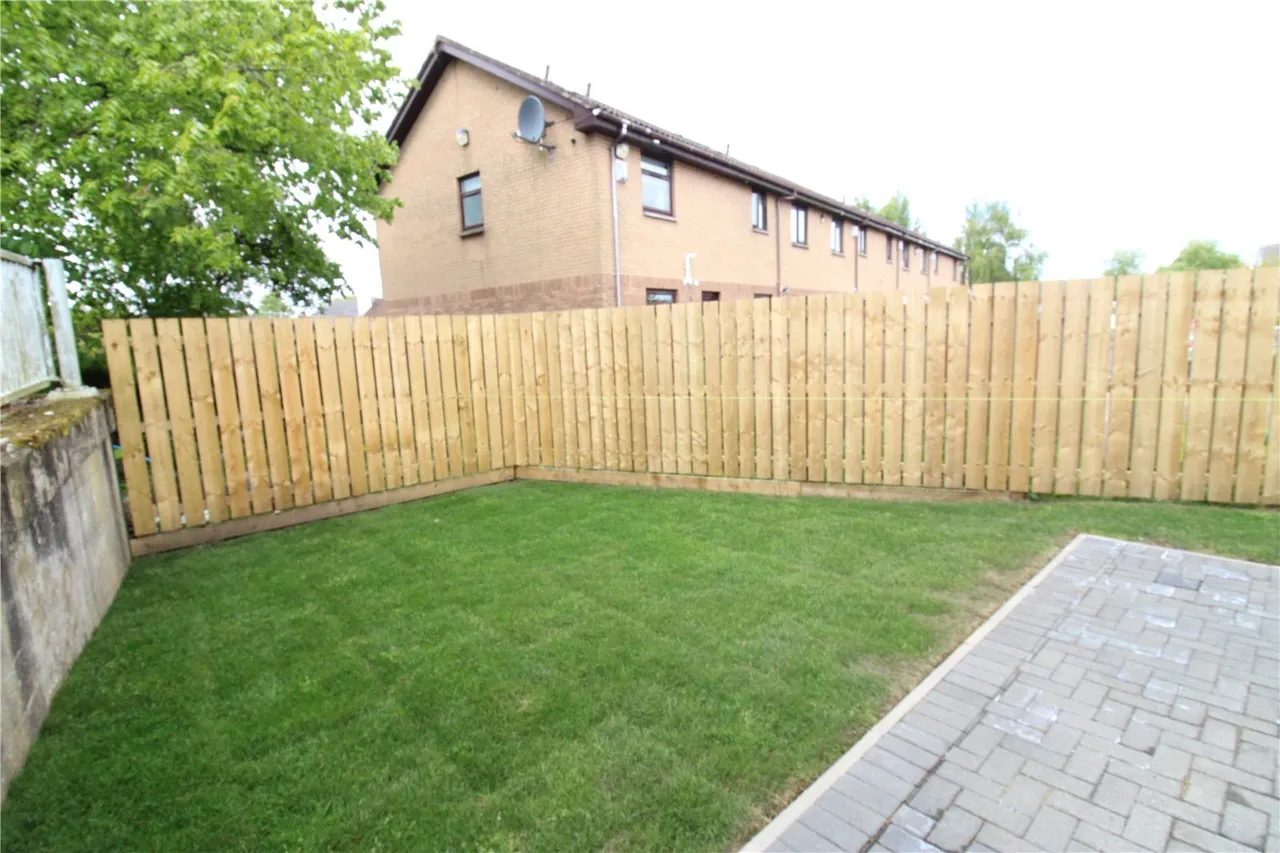 Floorsburn Crescent, Johnstone, Renfrewshire, PA5, photo 5