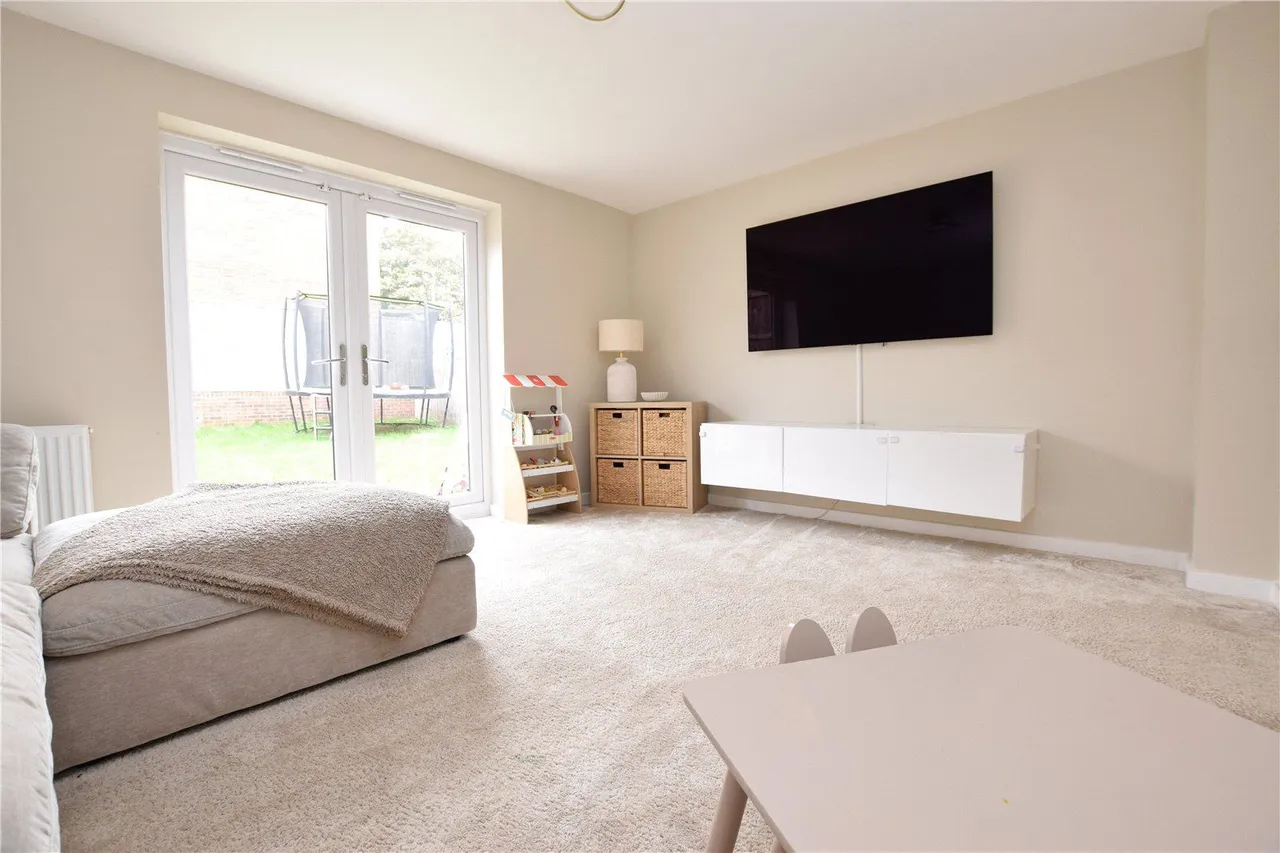 Calla Grove, Seacroft, LS14, photo 10