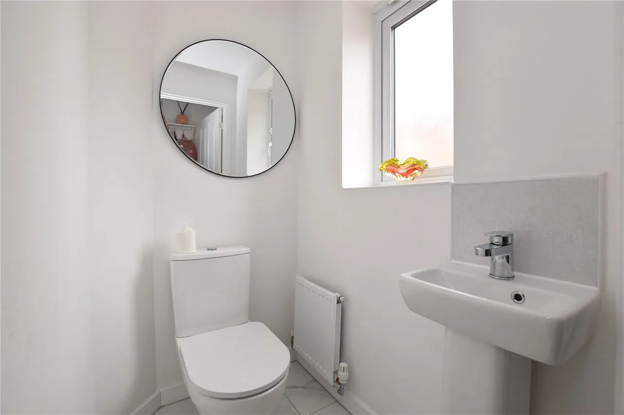Calla Grove, Seacroft, LS14, photo 16