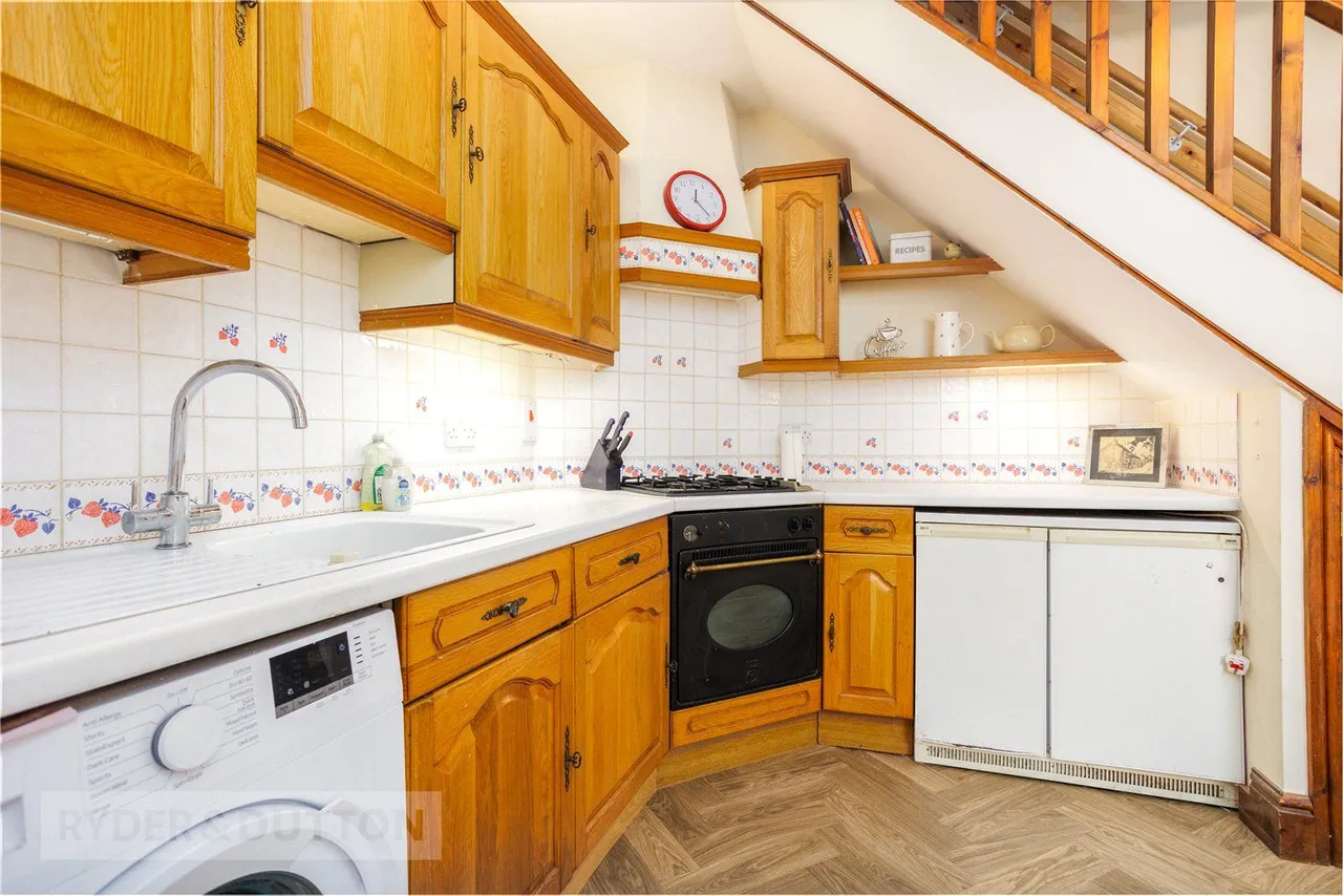 Hill End Road, Delph, OL3, photo 10