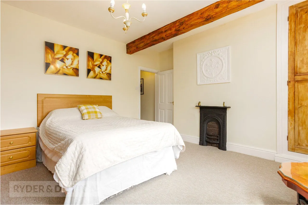 Hill End Road, Delph, OL3, photo 12