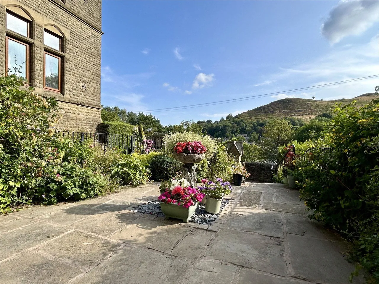 Hill End Road, Delph, OL3, photo 5