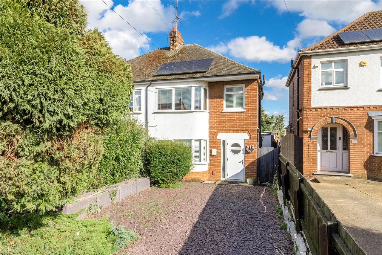 3 bed house for sale — Nest Lane, Wellingborough, Northamptonshire, NN8