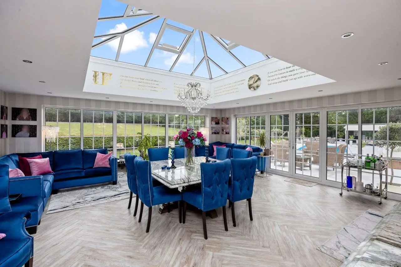 Clearwater Lane, Haywards Heath, West Sussex, RH16 4RX, photo 6