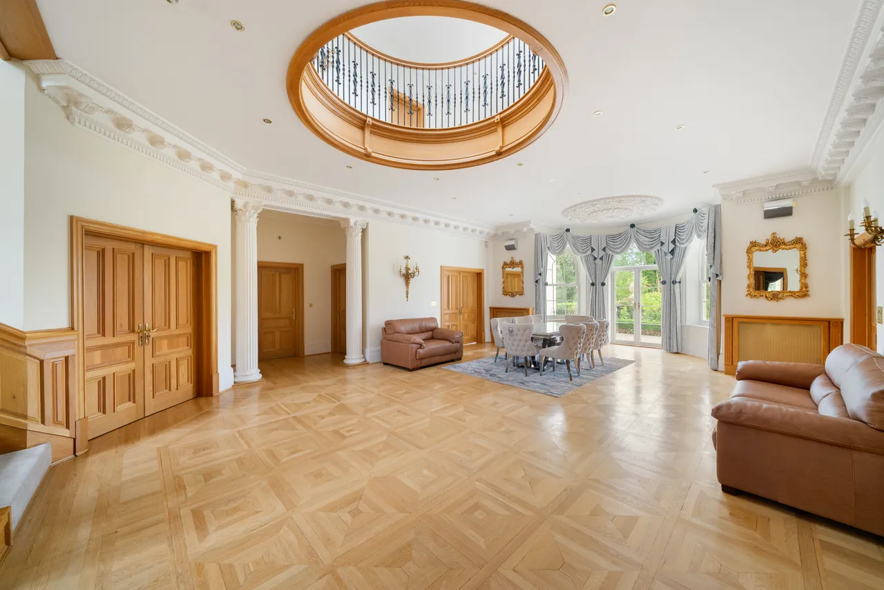 Hartlands, St George's Hill, Weybridge, Surrey, photo 11