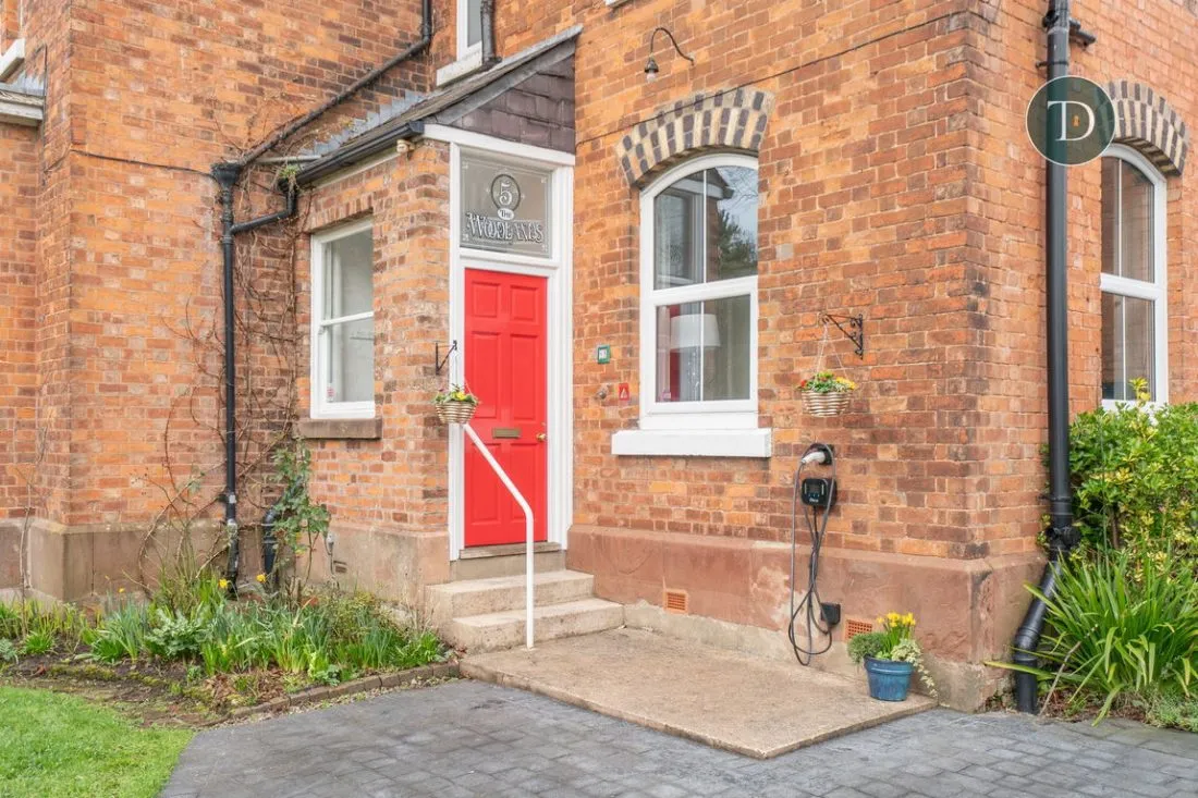 Welsh Road, Childer Thornton, CH66 5PG, photo 4
