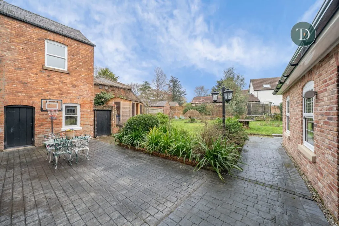 Welsh Road, Childer Thornton, CH66 5PG, photo 41