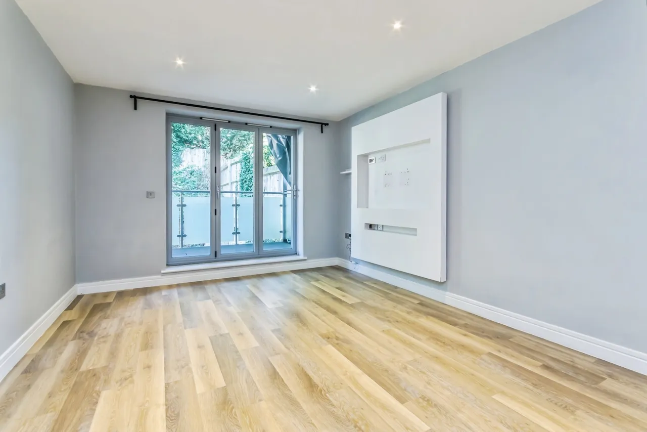 Croydon Road, Caterham, Surrey, CR3, photo 6