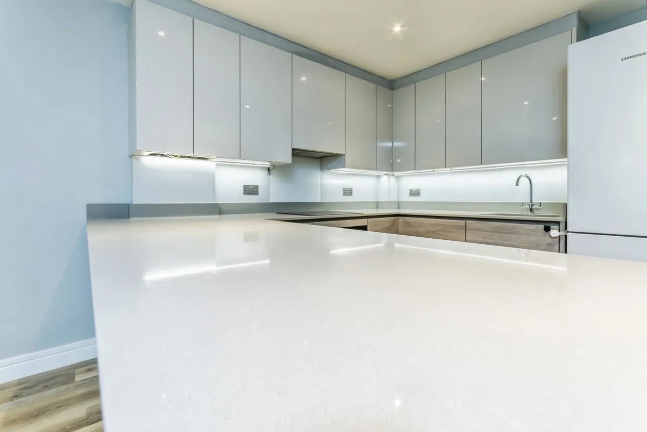 Croydon Road, Caterham, Surrey, CR3, photo 13