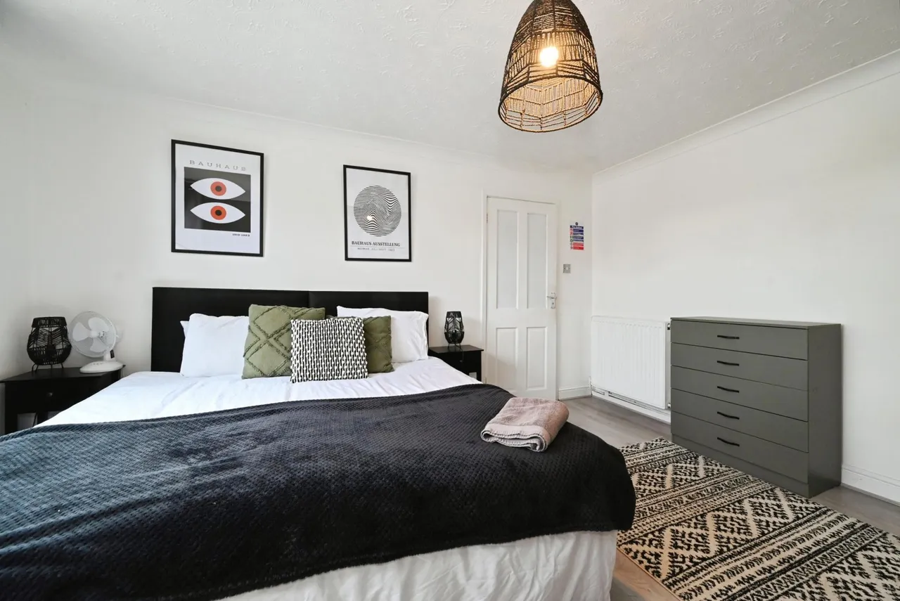 Clintons Green, Bracknell, RG42, photo 11