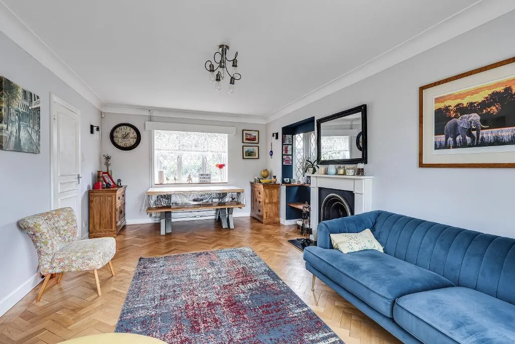 Ewhurst Avenue, Sanderstead, photo 9
