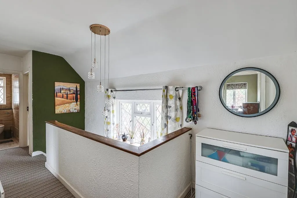 Ewhurst Avenue, Sanderstead, photo 21