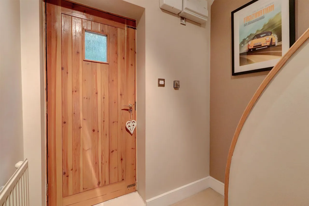 Rock Mill Lane, Leamington Spa, CV32, photo 6